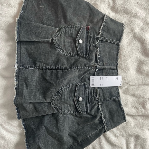 Mini low waisted skirt, never worn. Size small from Urban Outfitters. - Picture 2 of 2